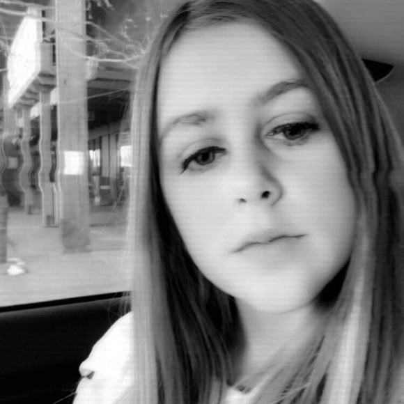 Meet your Posher, Savannah - Picture 1 of 1